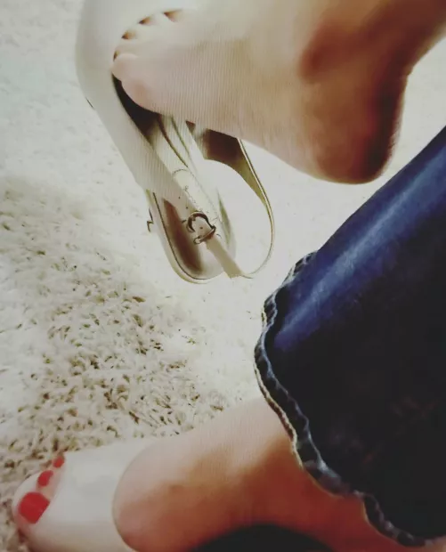 Love my slingbacks.... by blameme2