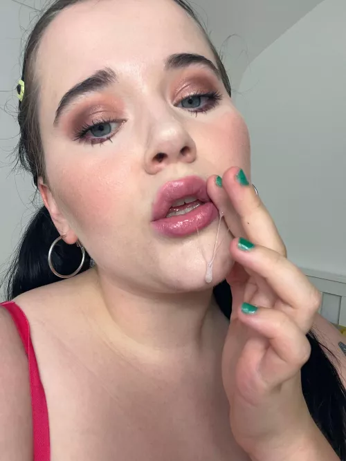 Love my wet mouth by OfBillie