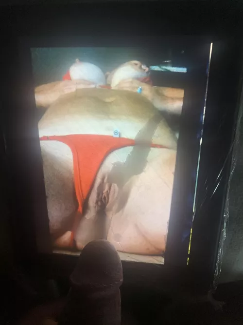 Love seeing the wife with cum on her! by Interesting_Ad7397