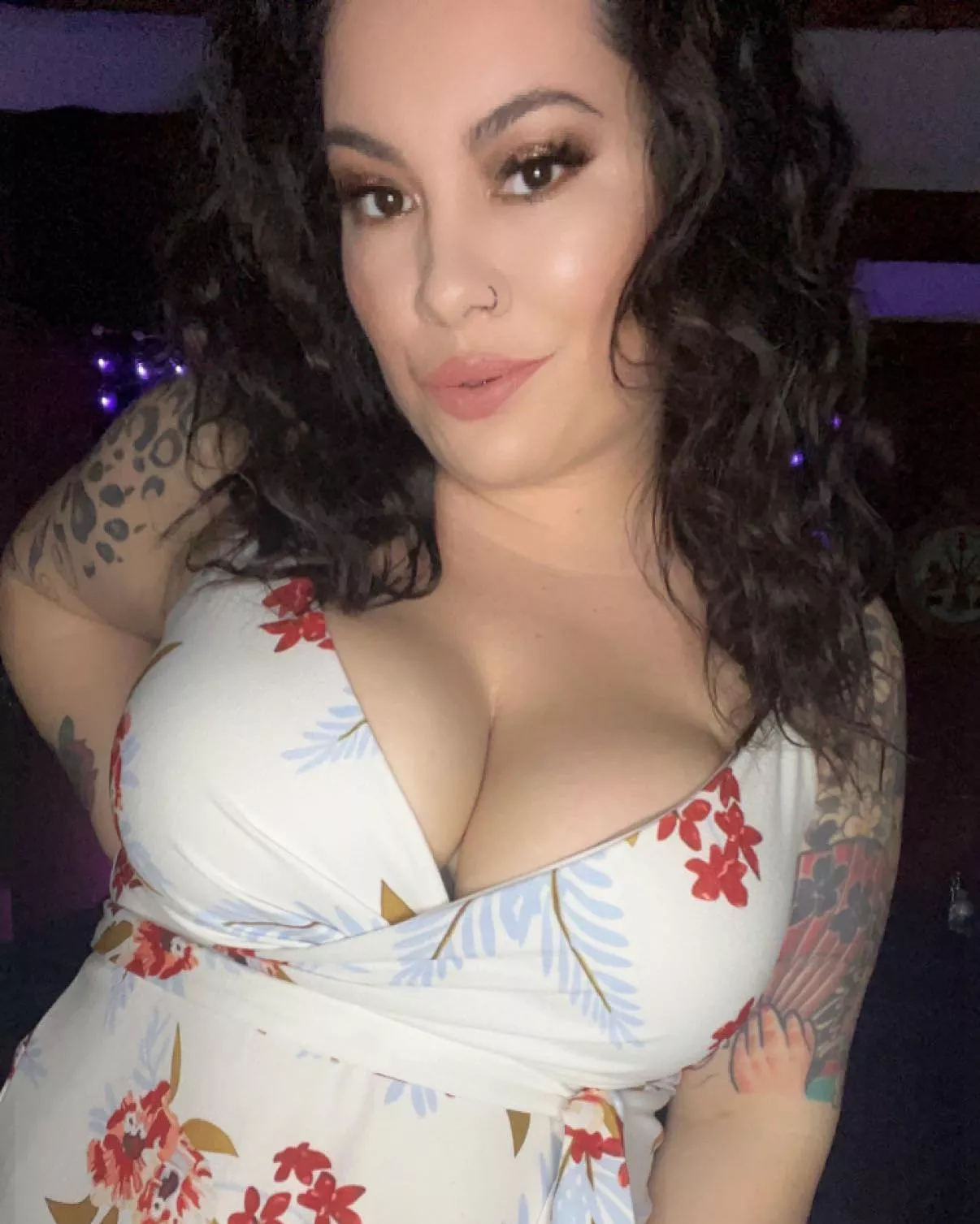 Love teasing the younger boys with low cut sundresses posted by Cccuuunnntttsuela