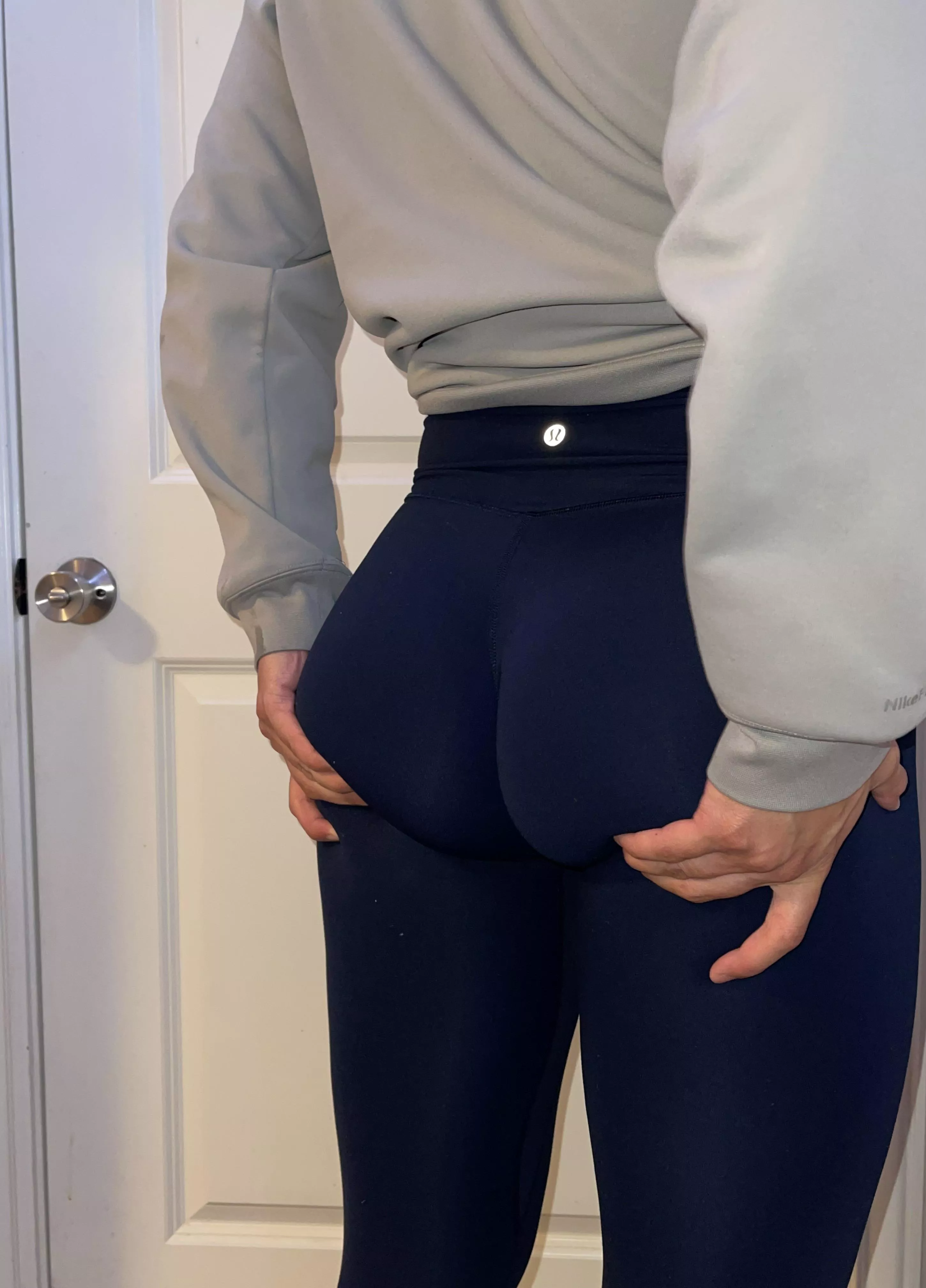 Love the look in leggings! posted by Morganthesissy
