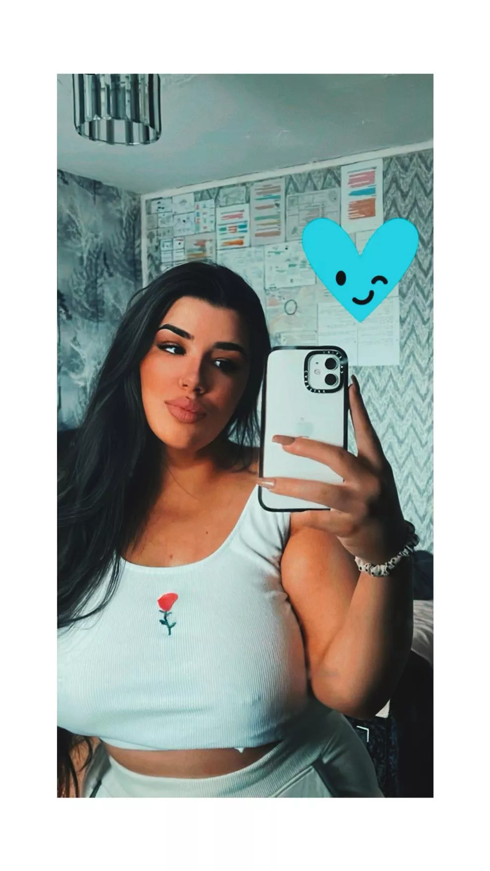 Love this slutty busty princess 😈 posted by Hornyexposer1