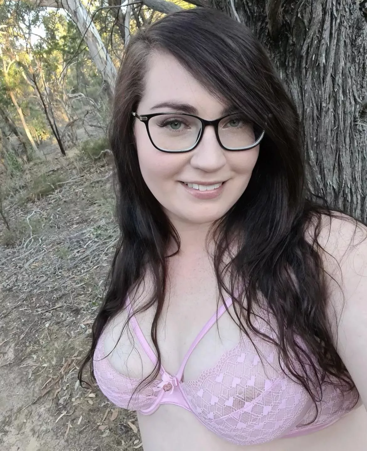 Love this sunny weather up in Yorkshire posted by Thicc_Girl_Nature