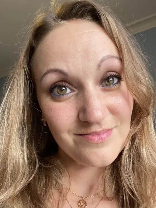 Love to see some cocks on this milfs face by Southern-Ad-1015