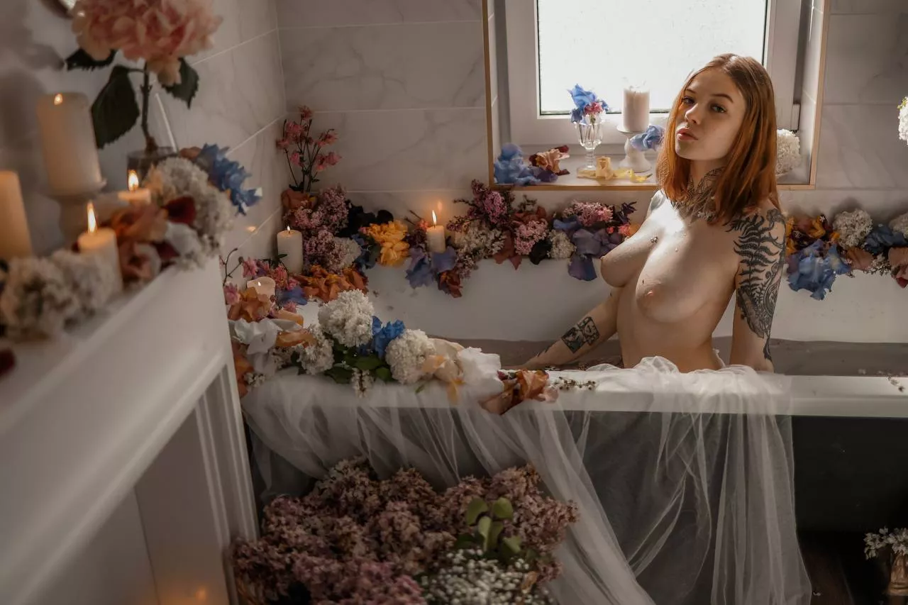 love to take beautiful pictures with my tits posted by NancySmith2211