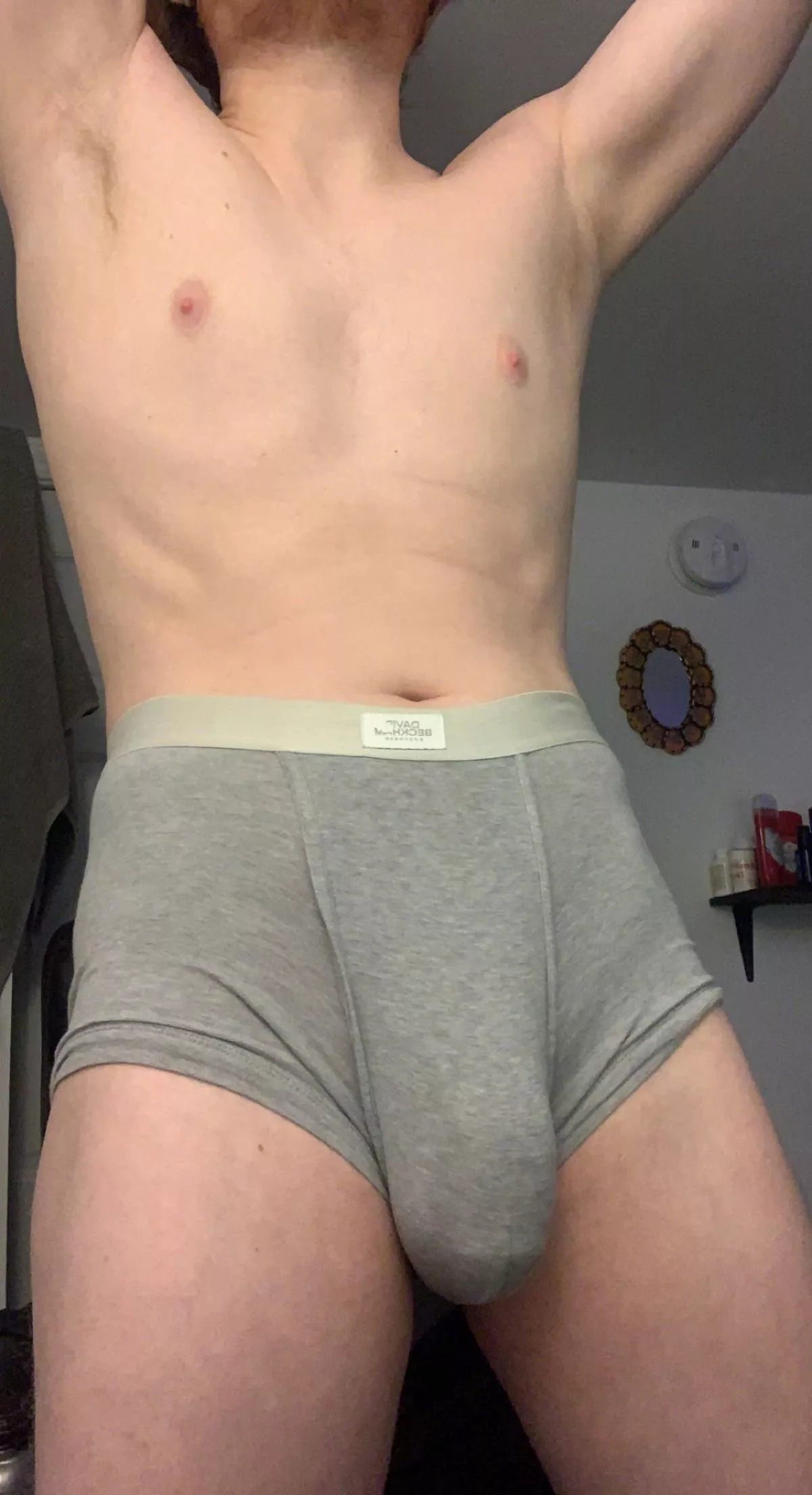 love walking around my girlfriends apartment like this. do you think her roommates notice anything? posted by nsfwthrowaway115