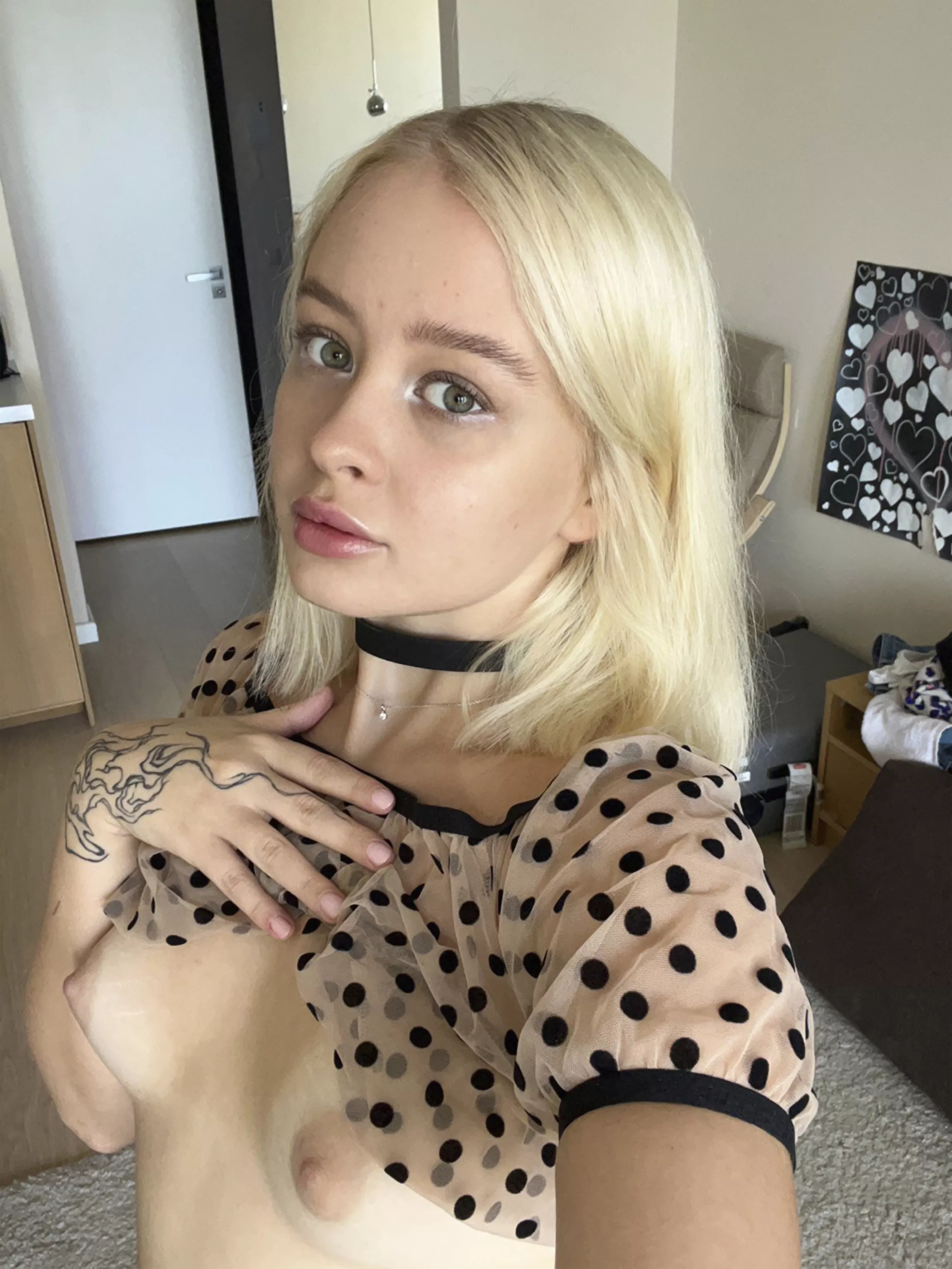 Lovely blonde with cute cherry boobs 🍒😈 posted by fleamx