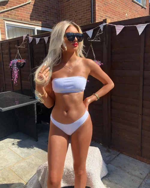 Lovely hanging baskets 😎 by WankersParadise