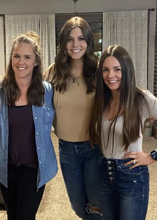 Lovely Ladies posted by hybridchicken2000