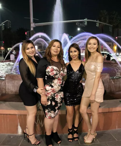 lovely mom and daughters.. what would you do? by yuhyuhpoke