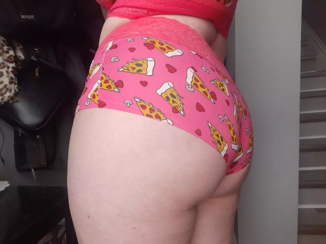 Loving my ass in these new panties by Lipstick_n_lingerie