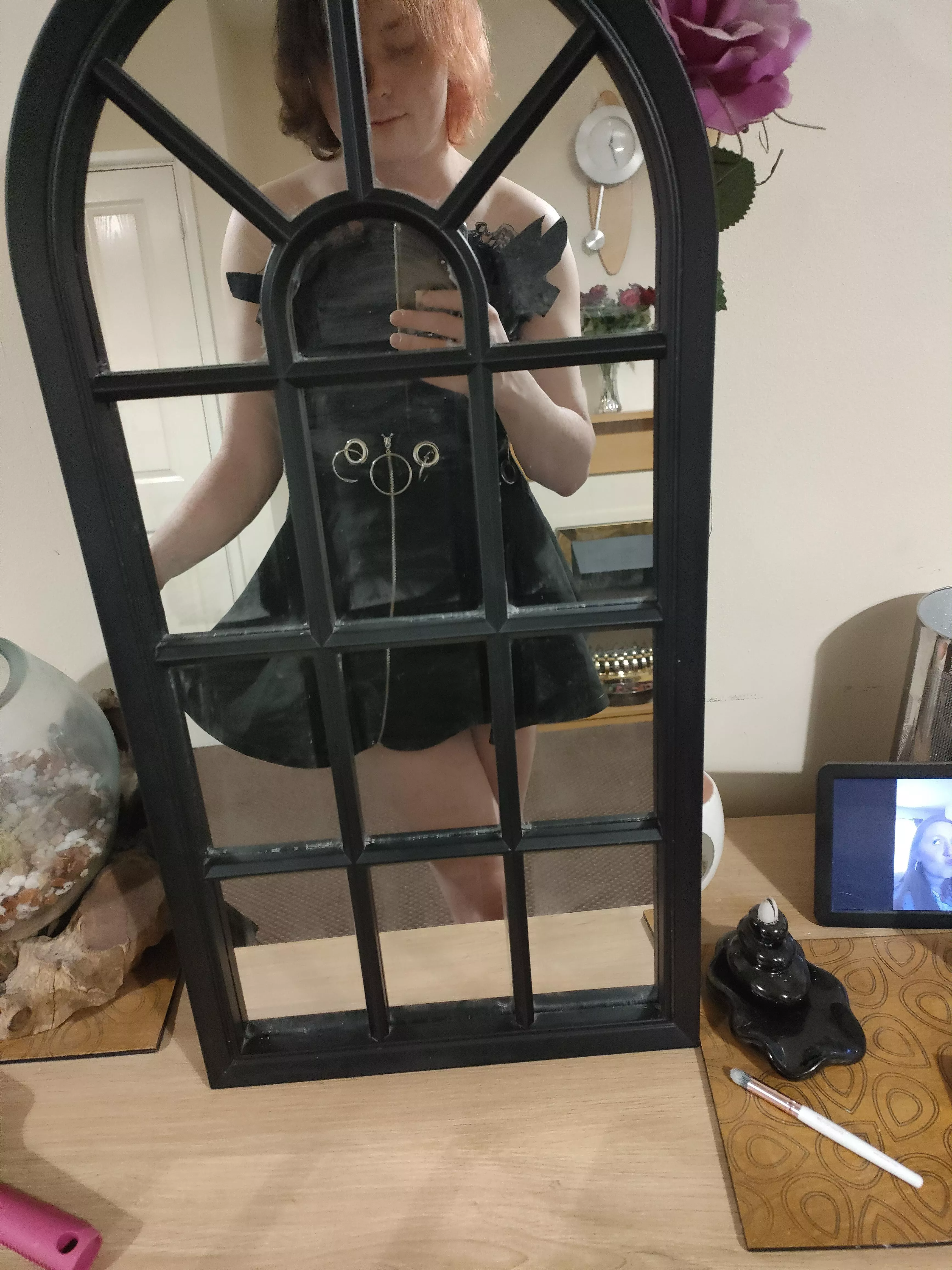 loving the Gothic elf look posted by technicallewd