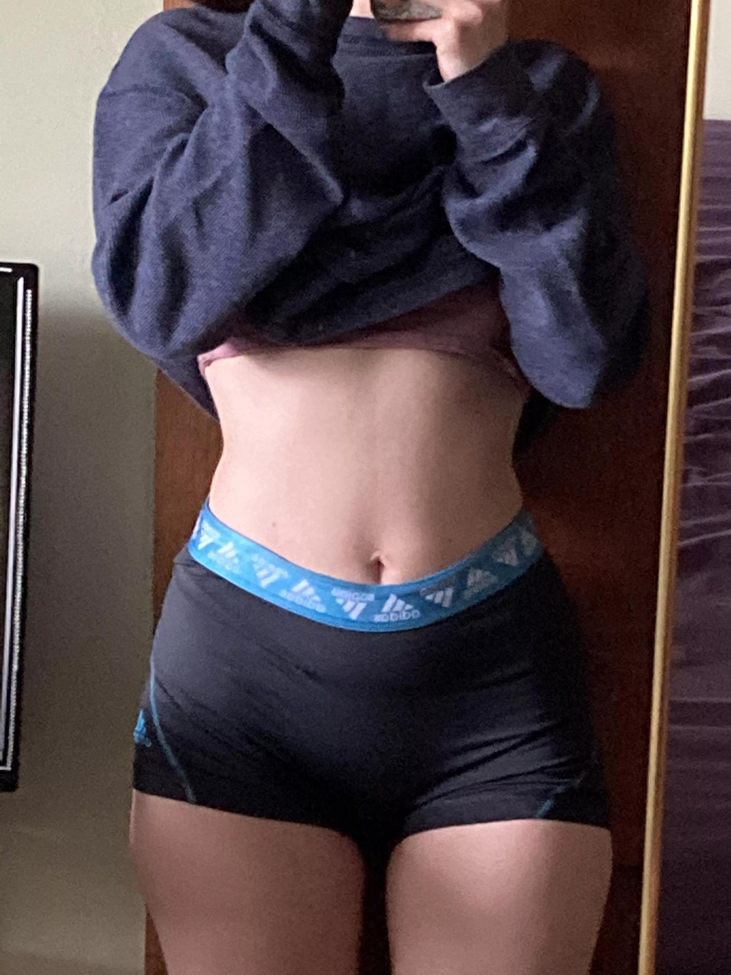 Low quality pic of a high quality tummy..Should I get my belly repierced? posted by Pink_finnxox