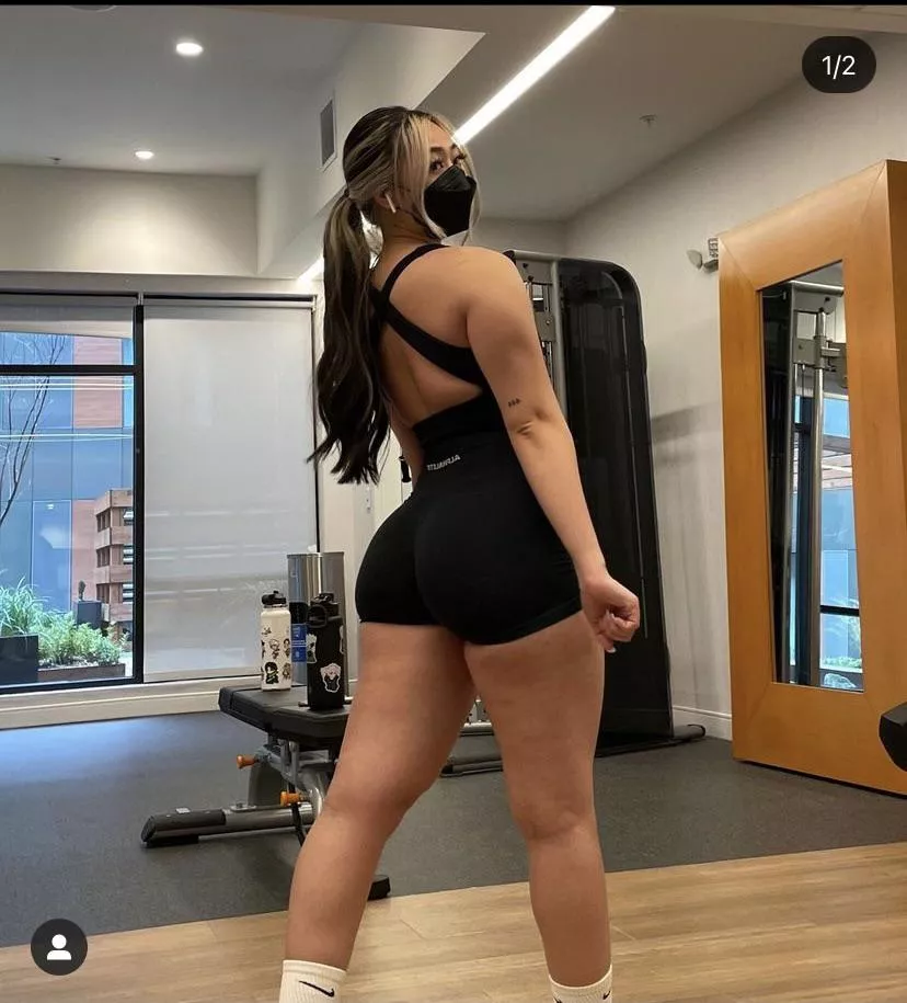 Lowkey 2 posted by Candid-Neck-9810