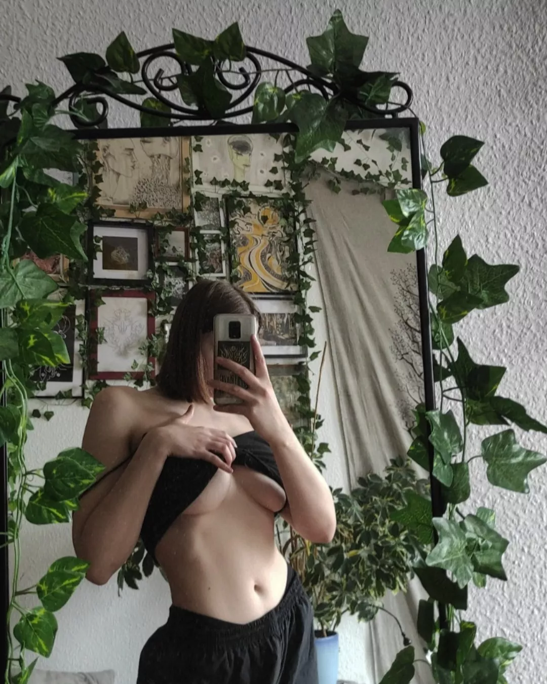 Lu (@itizzlu) [instagram] [snapchat] posted by itizzlu