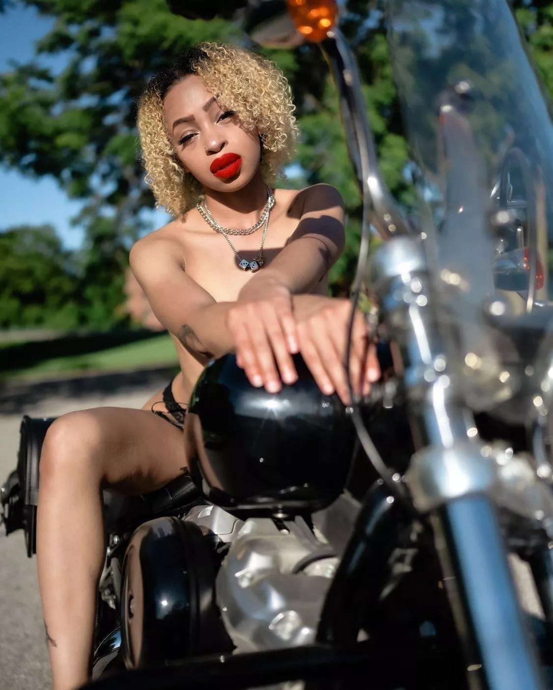 Lucious Red Lips posted by RTSMG