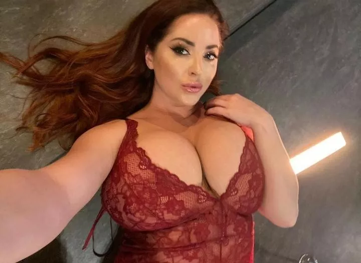 Lucy Collett posted by RobJacksonF3