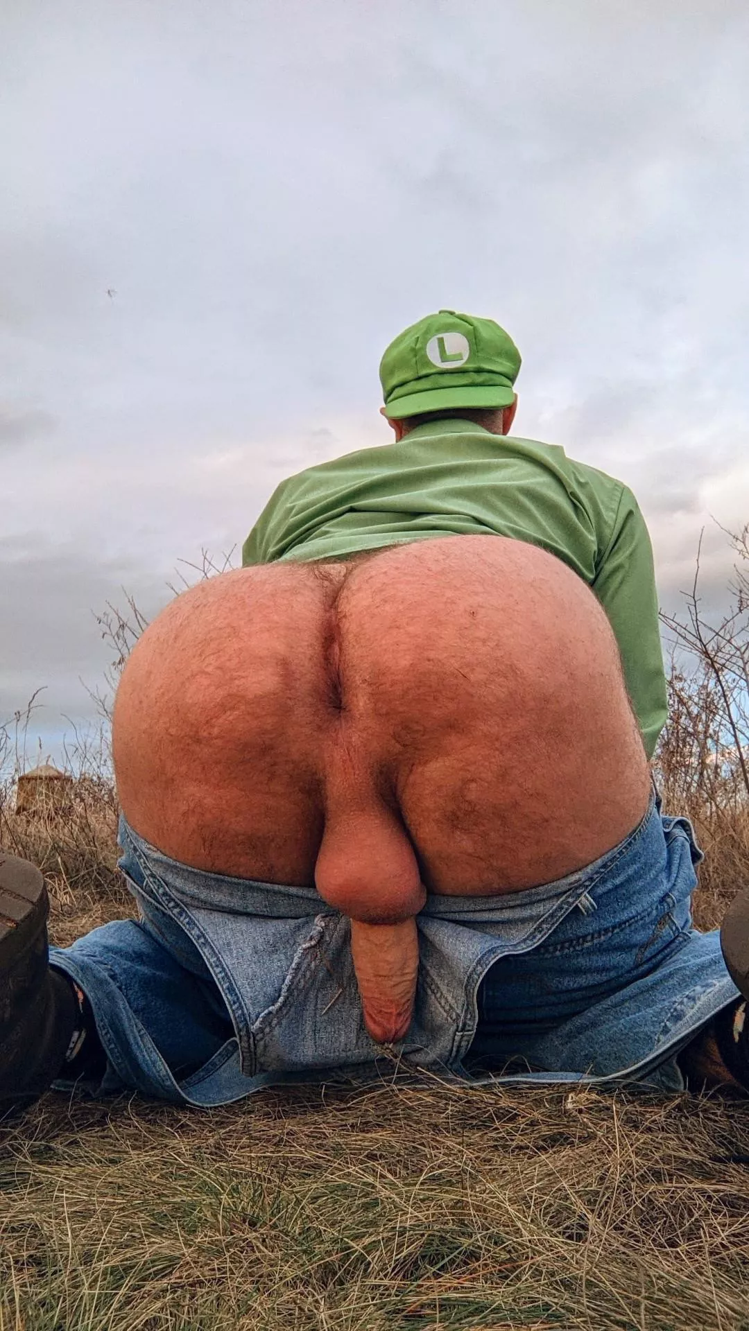 Luigi is a naughty bro posted by Nude-Druid