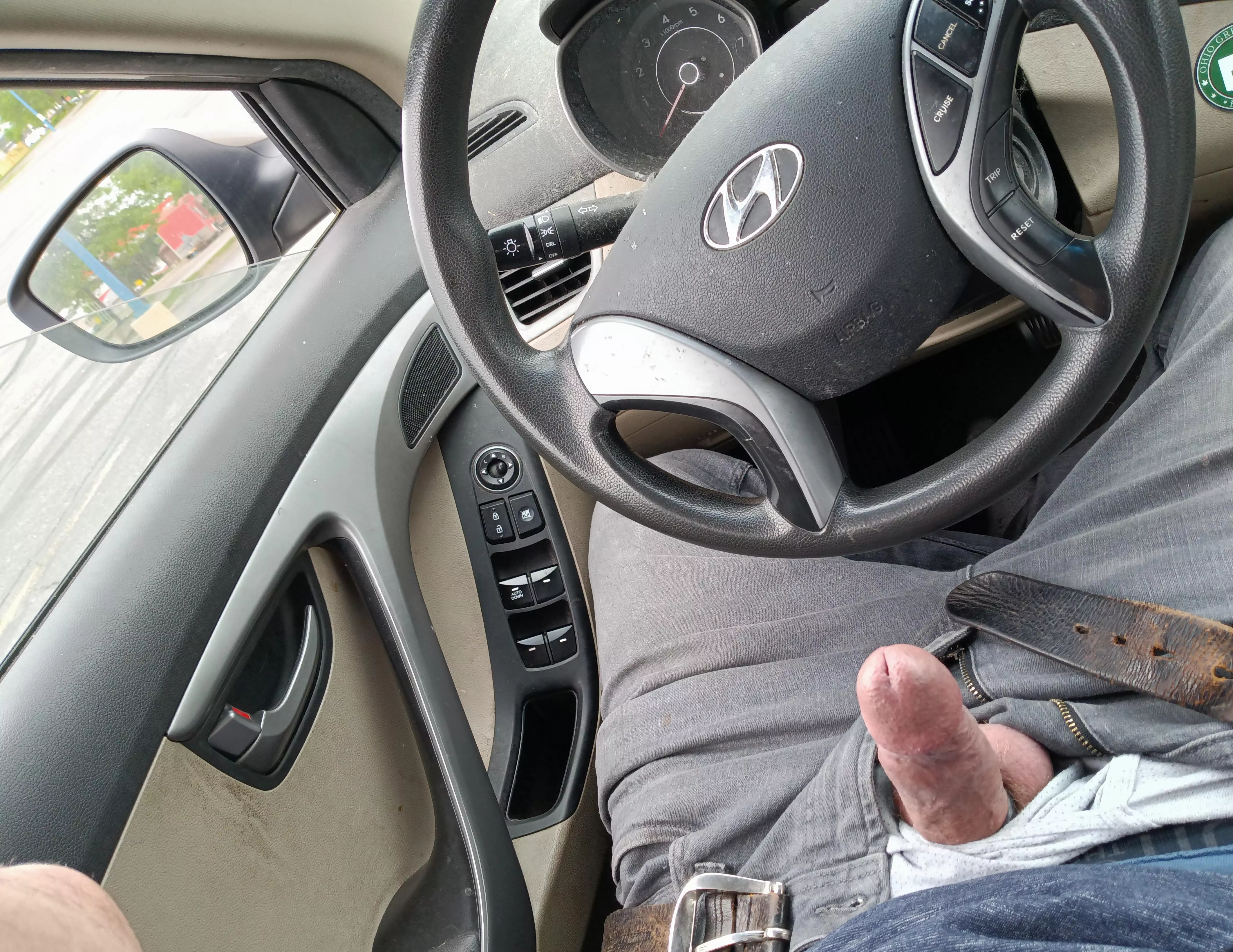 Lunch Break 😃 posted by FloorWest3328