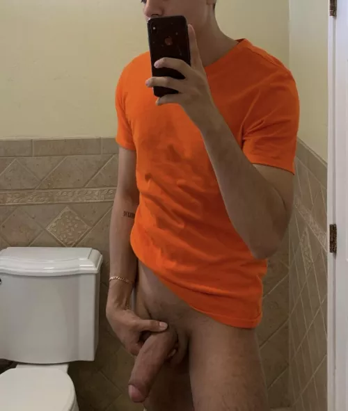 Lunch break 🤭 by Jurkkis56