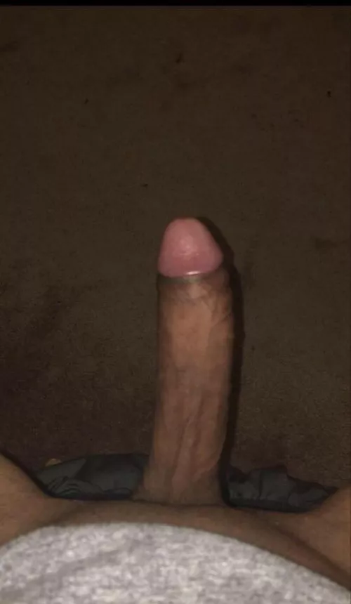 (M) 19, any older ladies want to have some fun ? by No_Preparation2545