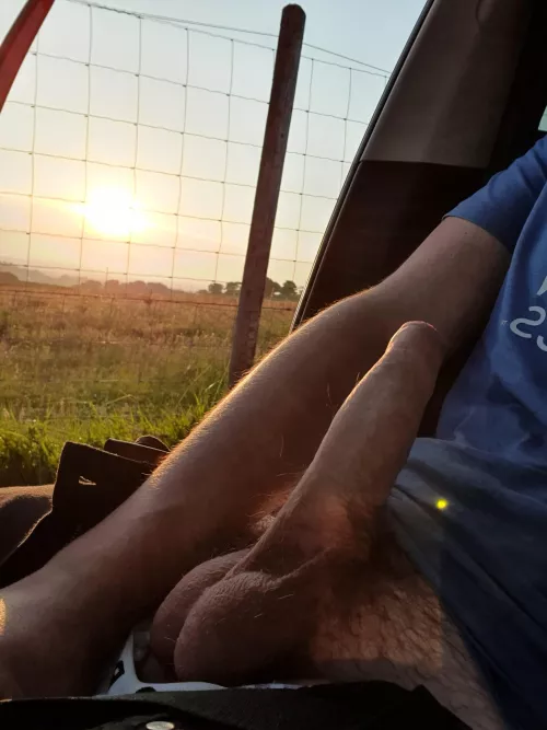 (M) 22 Thoughts ? by dhdhjsbs