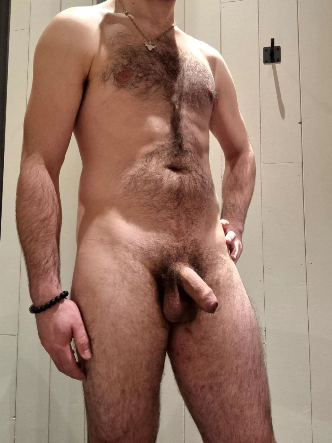 [M] 29, 170cm / 70kg Thanks to your messages, I feel better in my body and comfortable with nudity posted by PipouX