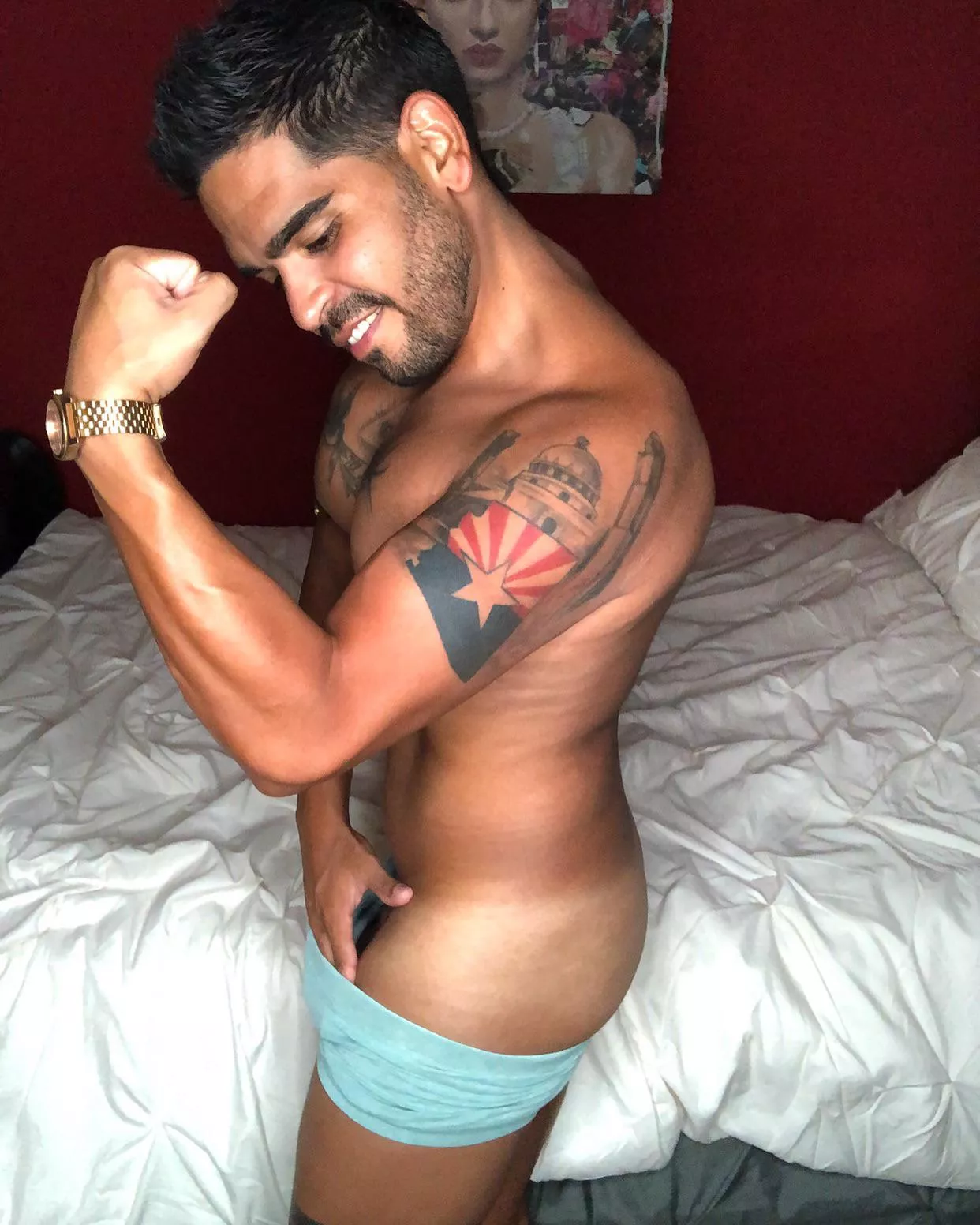 (M) (30) A little post workout shoot 😏 posted by FitBiMac