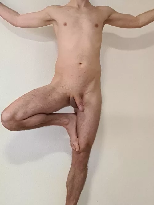 [m] 33, 6'4
