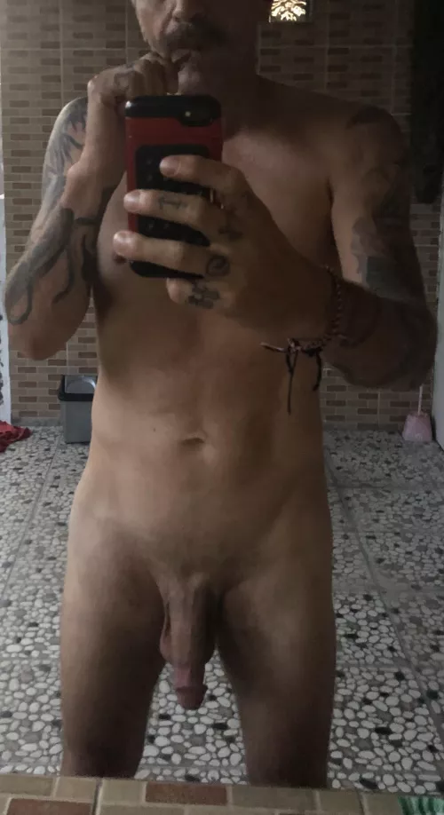 [M] 45 6ft 175lbs (79kg) Just a normal body brushing teeth. Last post I mentioned I’ve lost 35lbs… feeling confident. But getting downvotes. 😒 by doppelgangerx