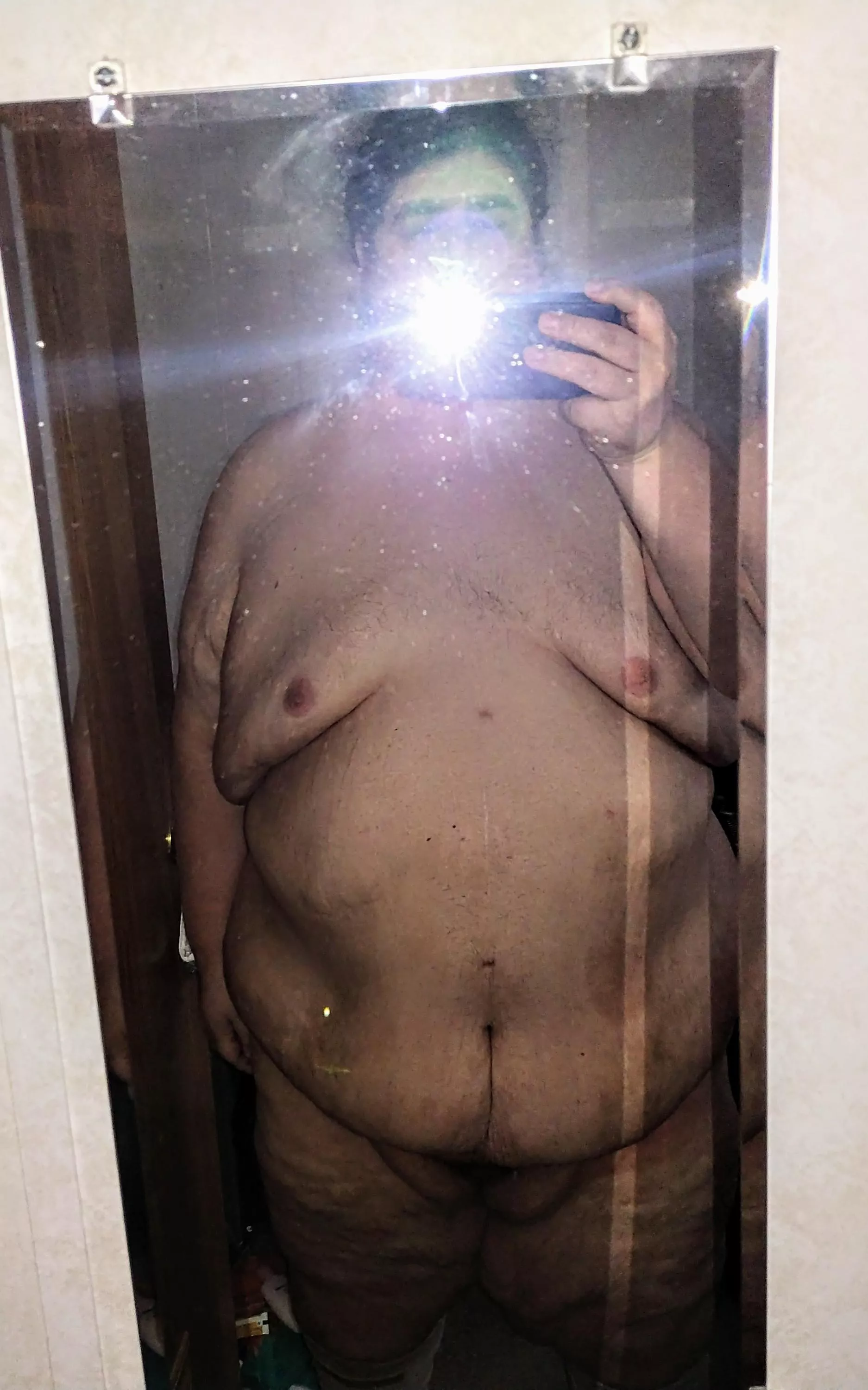 M 45 6ft2 460lbs big guys need love too posted by bhm1976
