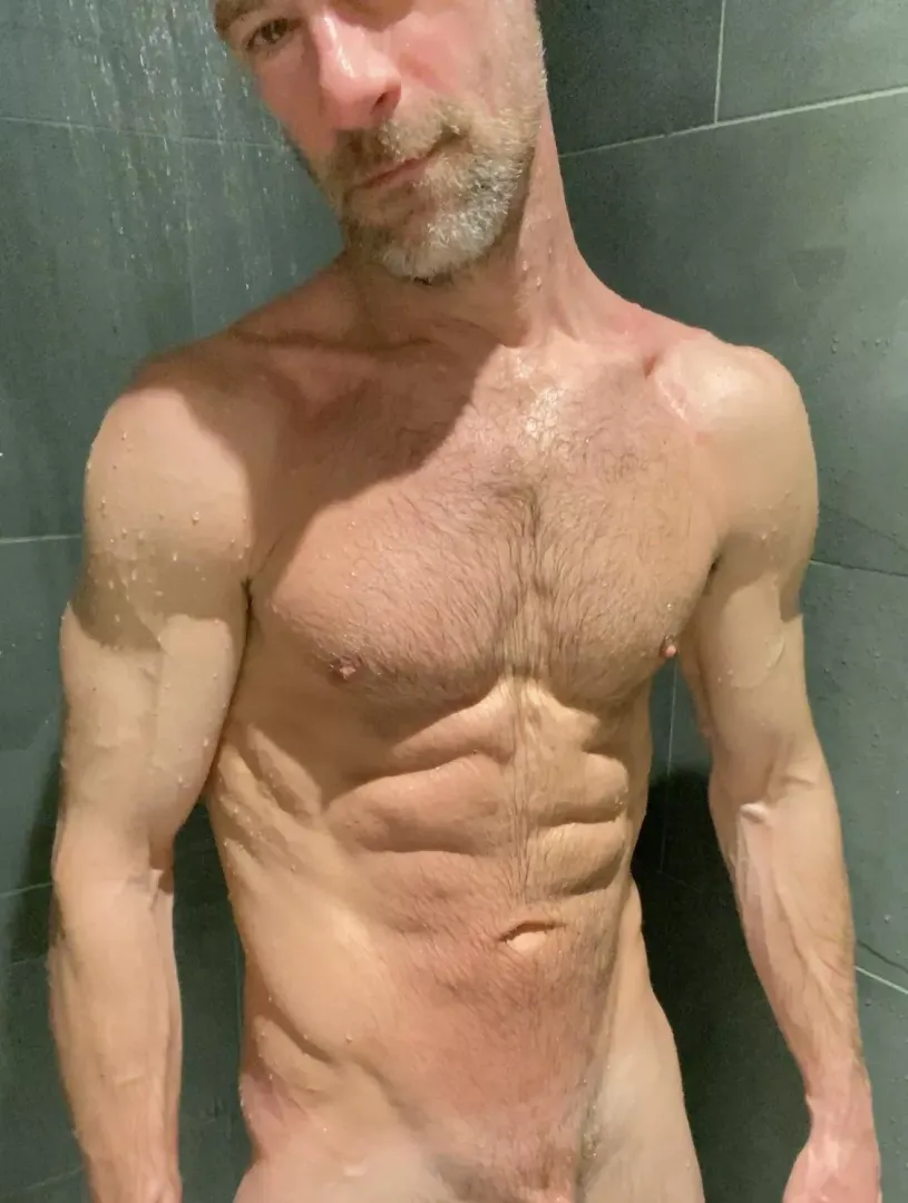 (M) anyone available to wash me? posted by SillyAvatar