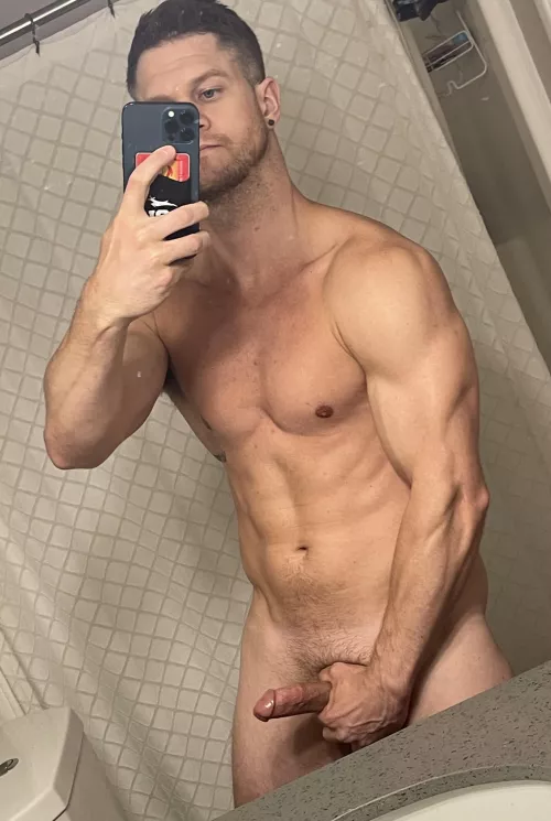 [M] Anyone else get extremely horny after a good workout? by Environmental_Ad8744