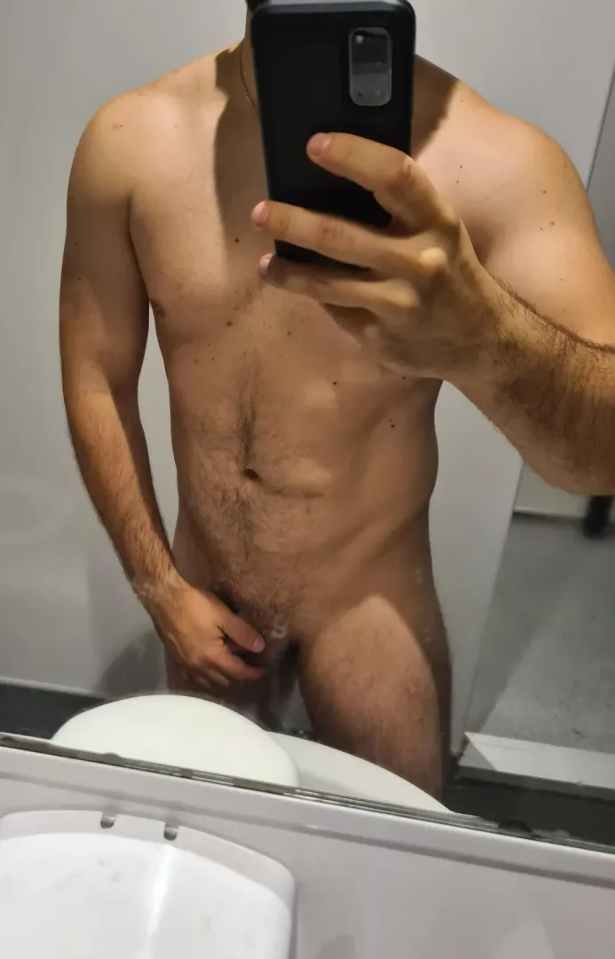 [M] cheeky pic after a gym session! what you think? by Syndicate36
