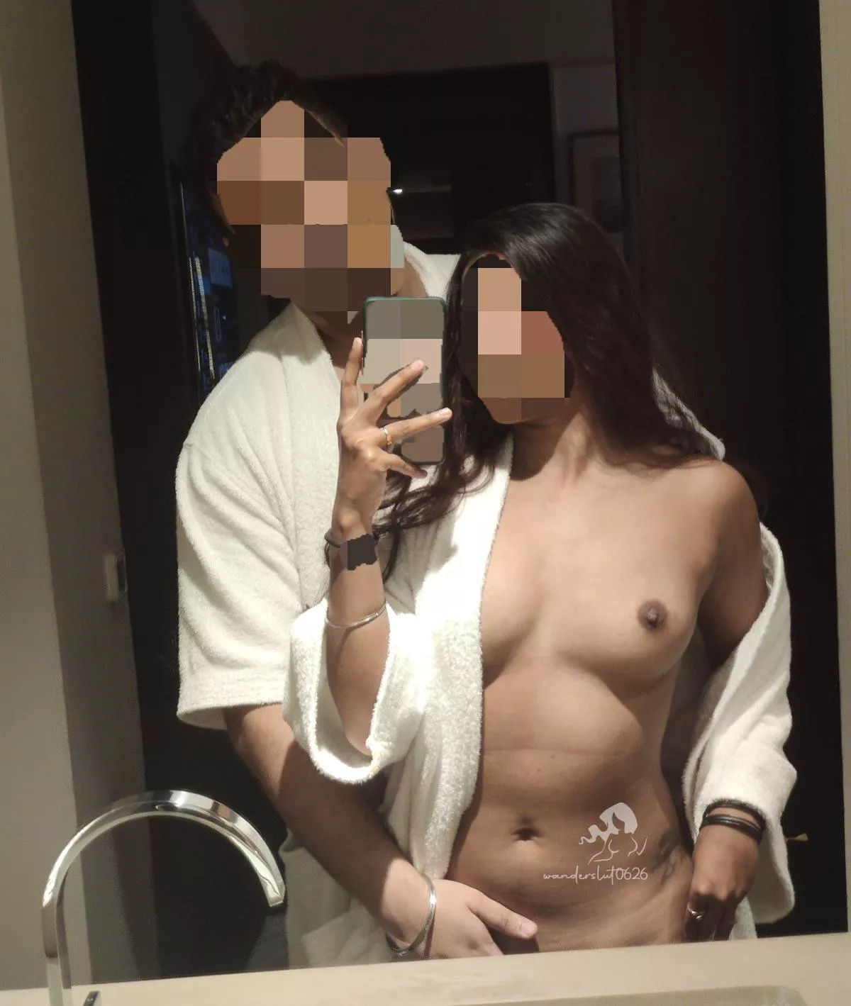 [M] [F] He insists that I stay naked around him posted by wanderslut0626