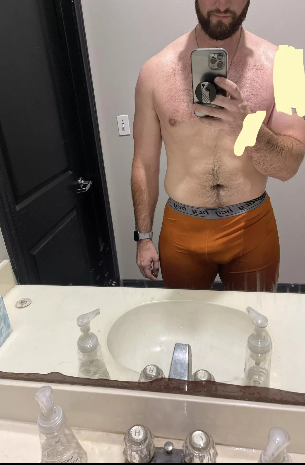 [m] got nice and sweaty tonight thanks to the humidity! 😏 posted by kenborn77