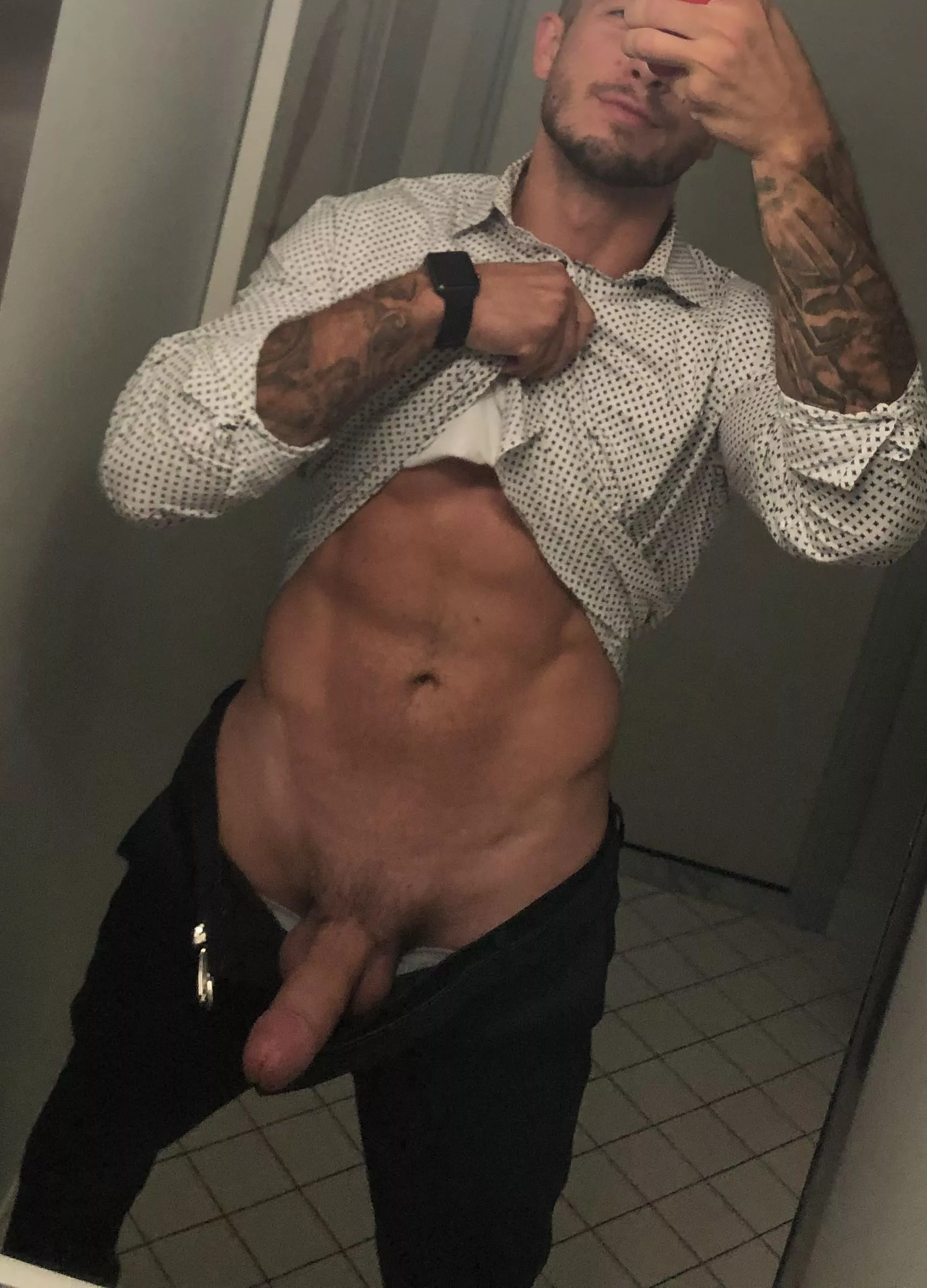 (M) got swamped at work so had to ditch the gym tonight posted by downforwateva