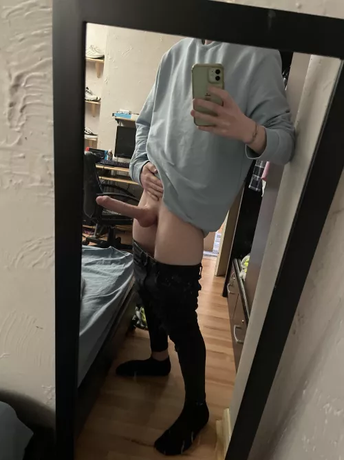 [M] Hey… by Wxsstty