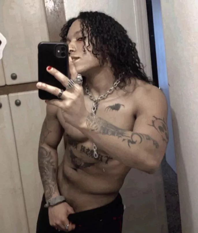 (M) new here posted by Dependent_Spread580