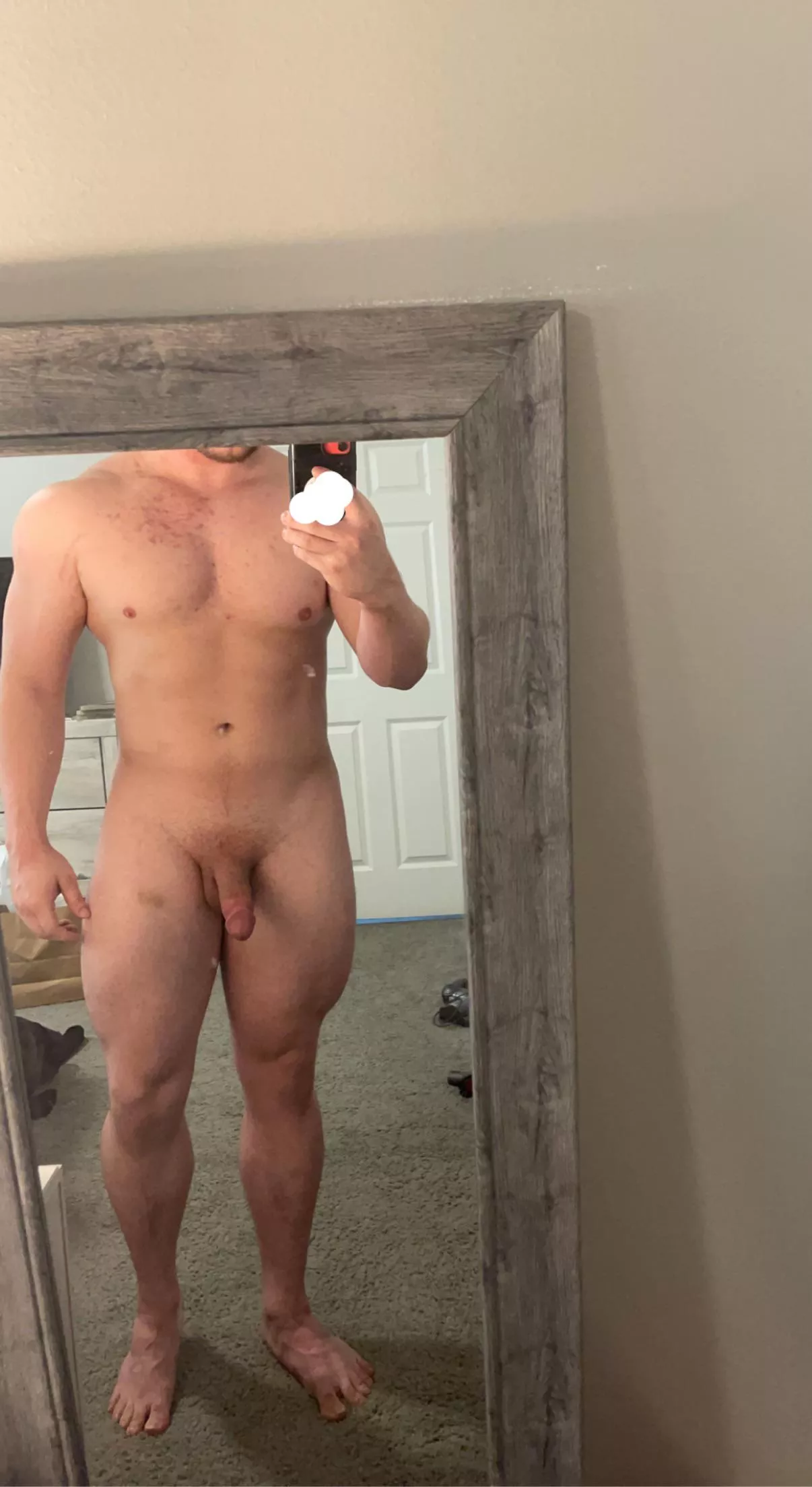 [M] Worked on legs today posted by Weird_Exchange_5166