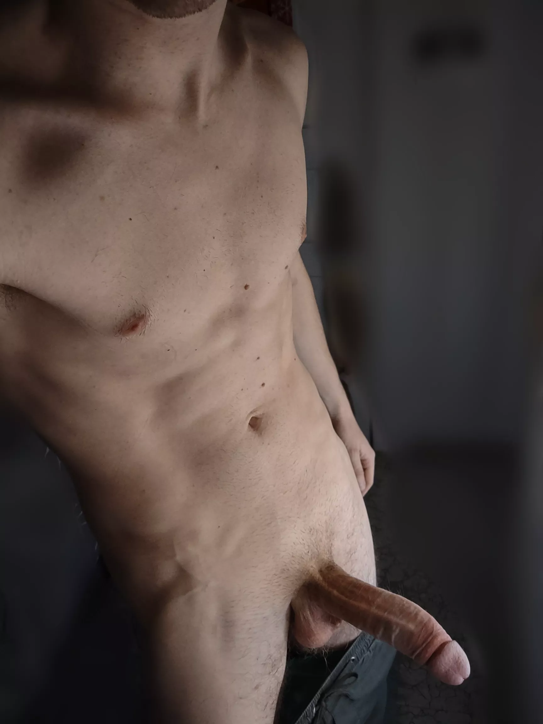 ... (M) posted by roomymido