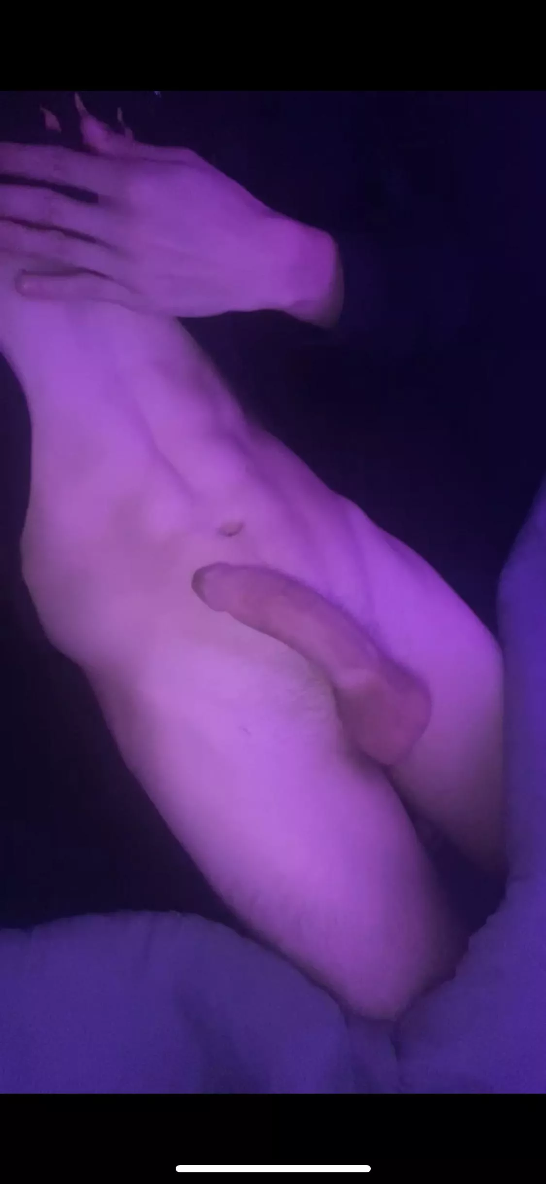 (M18) kiss my abs and lick my cock 😏 posted by ECW03_