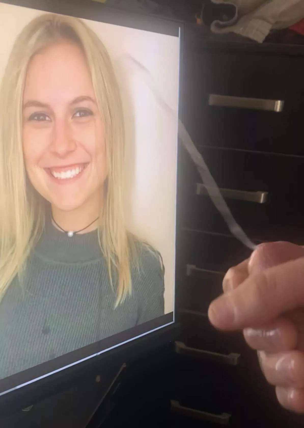 M19 doing video jerk/cumtribs on computer screen (very big squirting cumshot ) everything sent will be private must send a sample pic to kik madmeds0941 teens get Prioritized must feed posted by Overall-Exchange-985