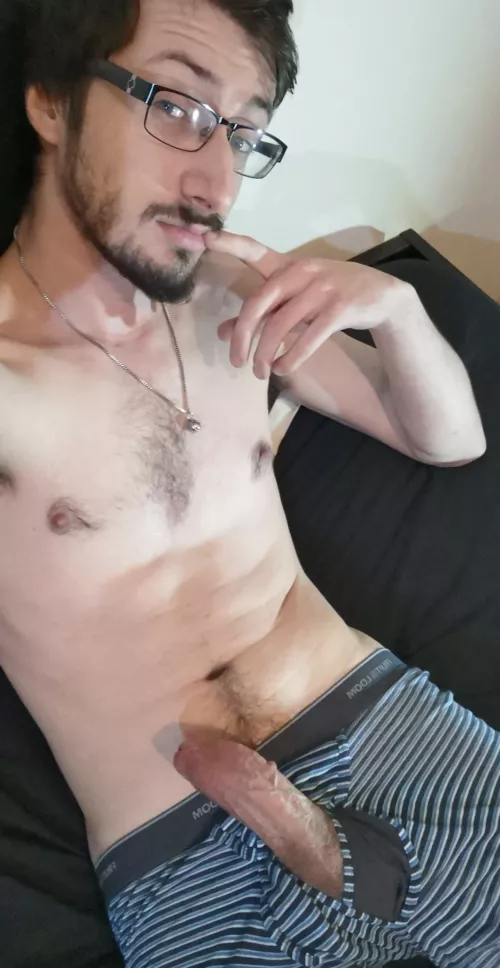 (M27bi) I want to stay in bed all day, who wants to join me? by rolling_throw