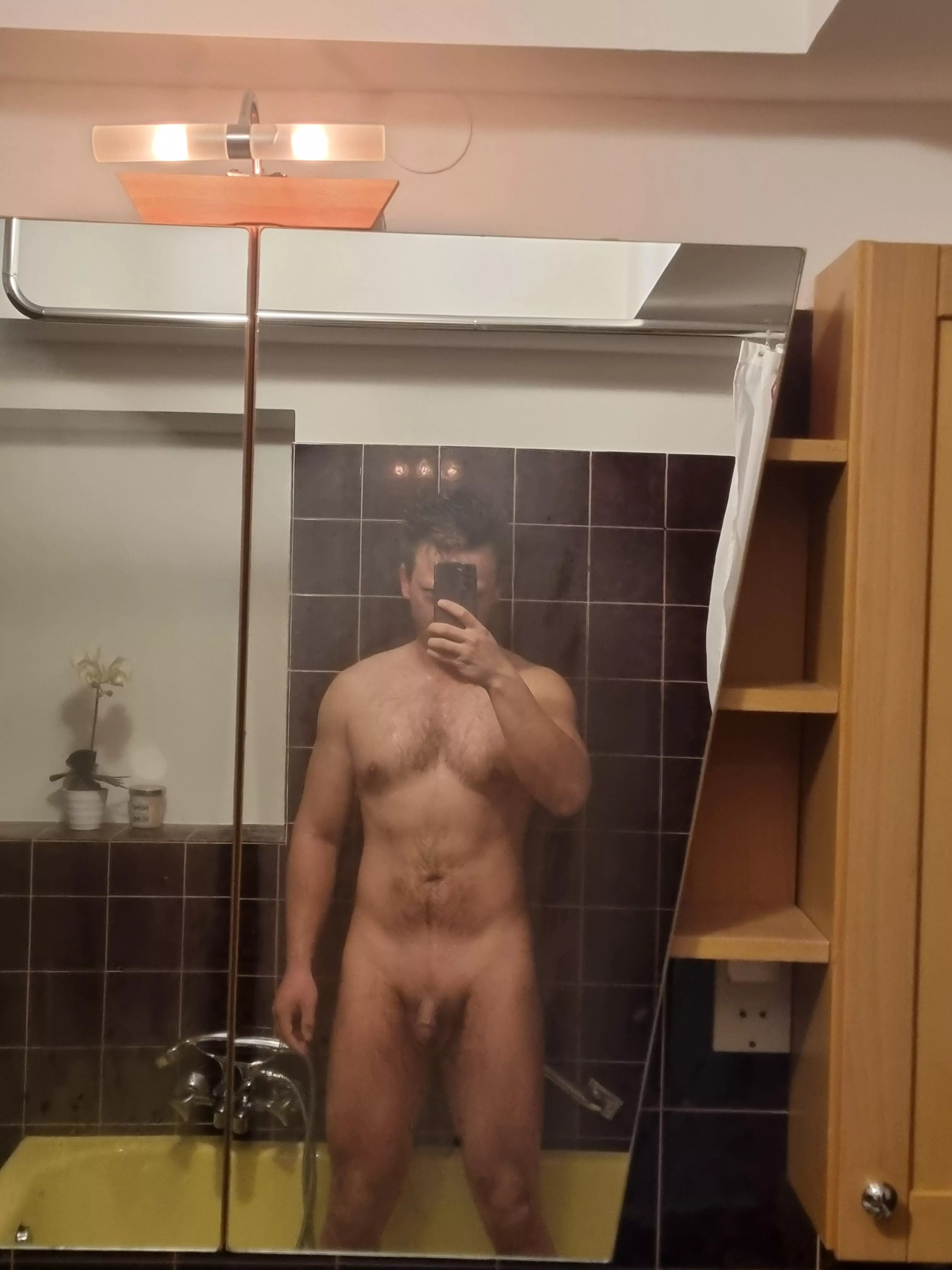 M28 first time posting , been feeling pretty confident lately and happy with how I look posted by nude_and_proud