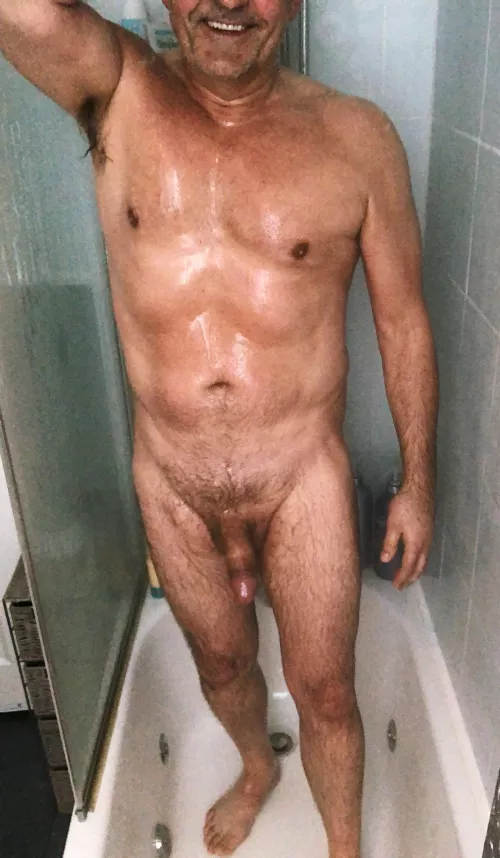 M59, 180Ibs, 6ft. Just what I needed by daydreamer6361