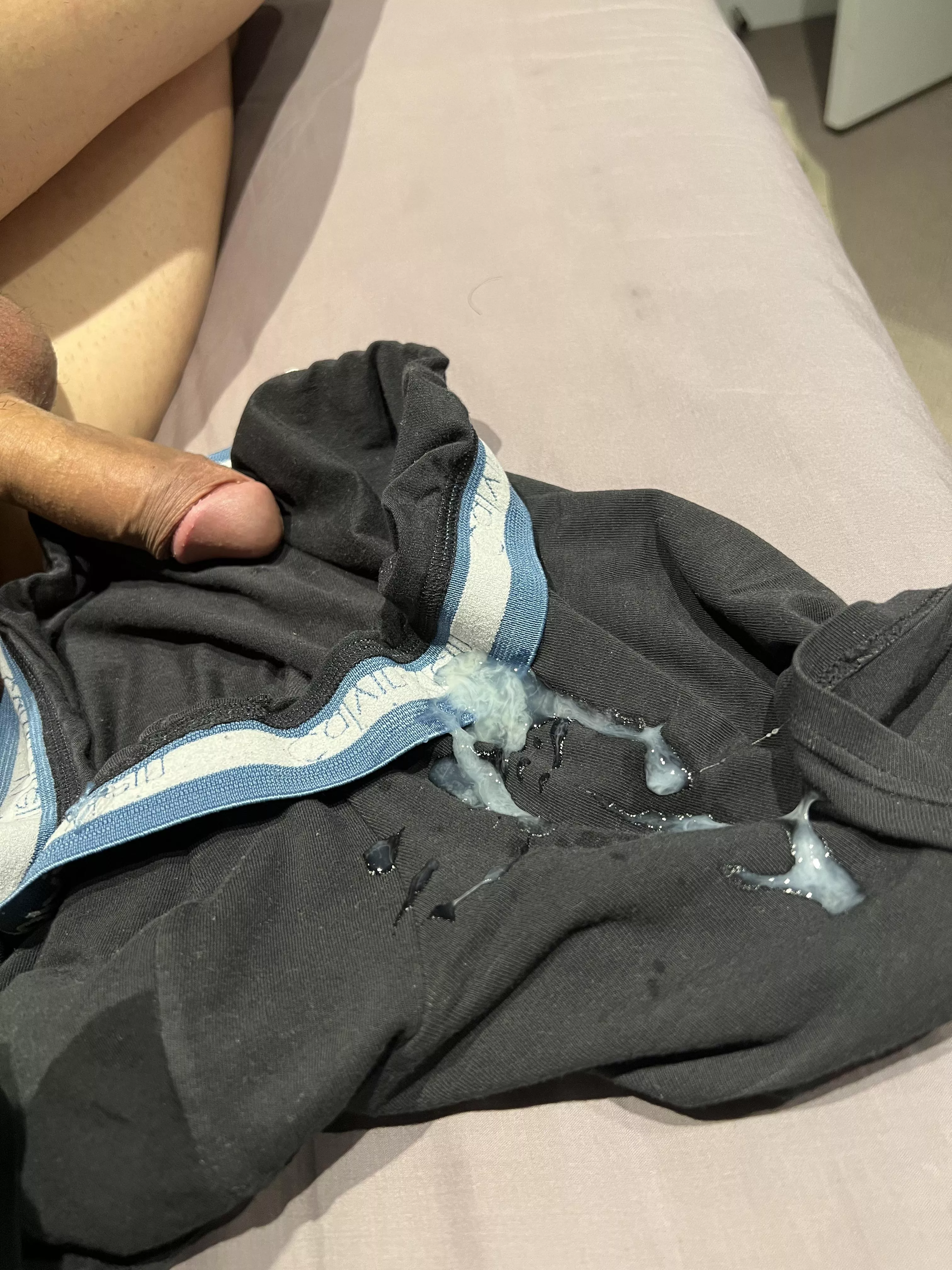 Made a mess on my underwear 💦💦 posted by Daddysboy9000