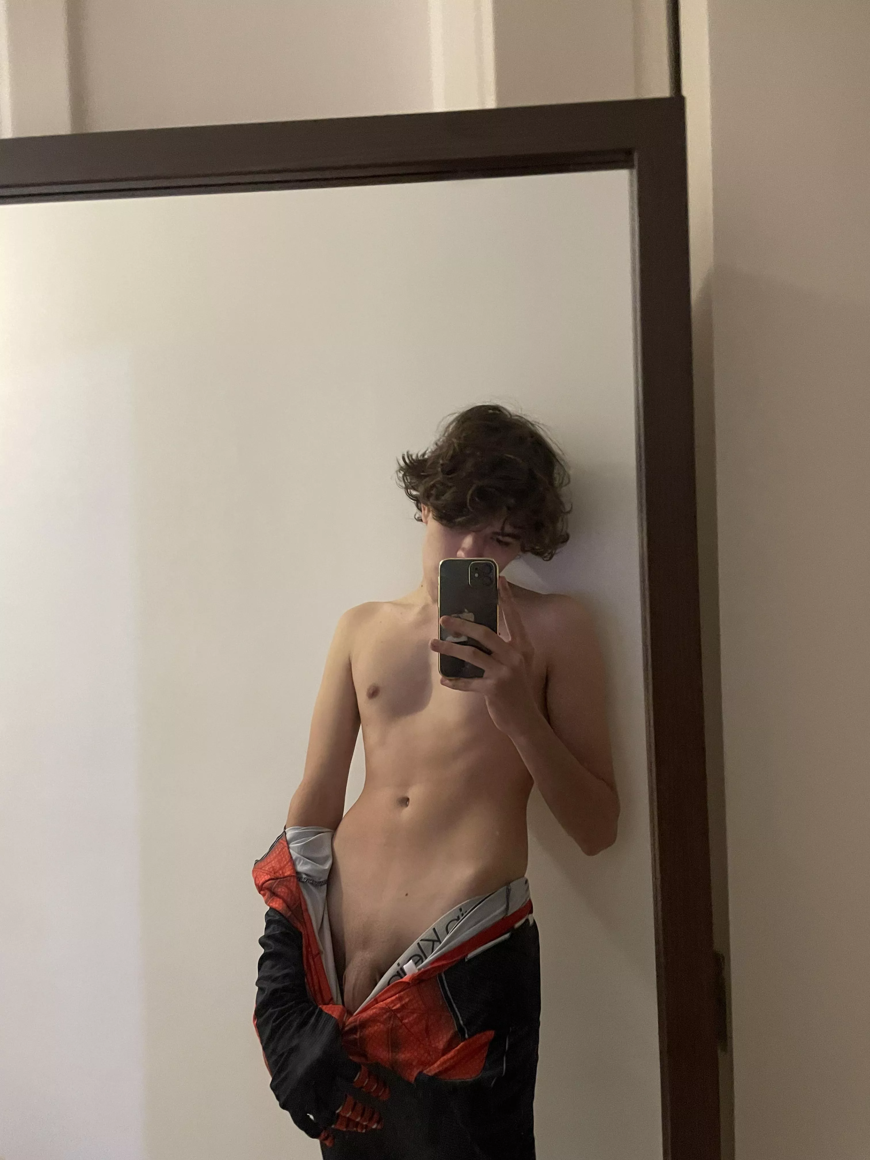 made you look! posted by rarity_03