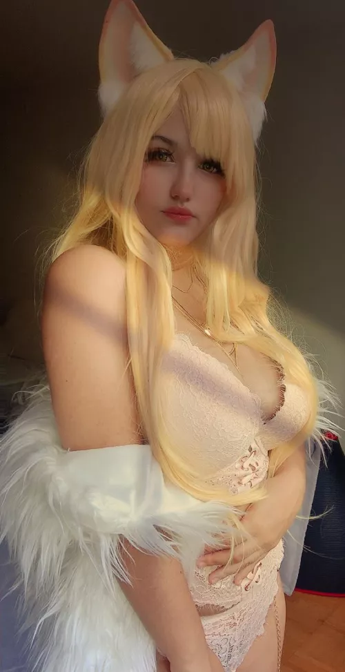 Magazine Ahri by me aka Niniiitard by Niniitard
