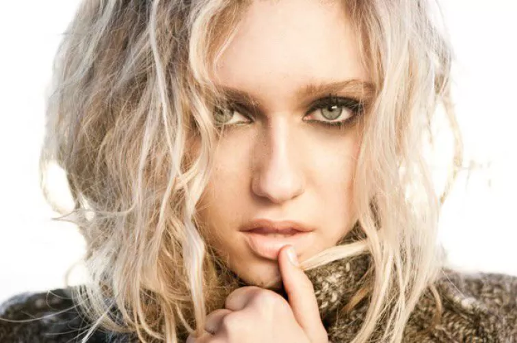 Maggie Sajak by hiddenone987